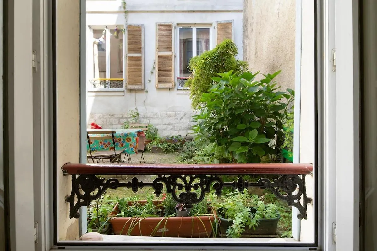 Mare 2 - Kp - Very Quiet Studio For 2 People Paris 20 0*,